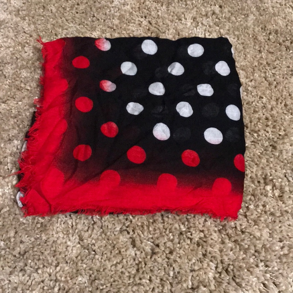 Square Scarf - Picture 2 of 2
